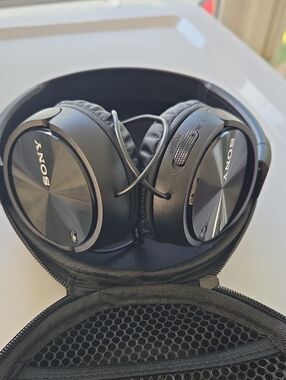 Sony Foldable Over-Ear Noise Canceling  Headphones in Black. Wired.